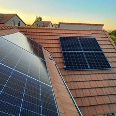 What Are the Best Solar Panels in South Africa for Commercial Use?
