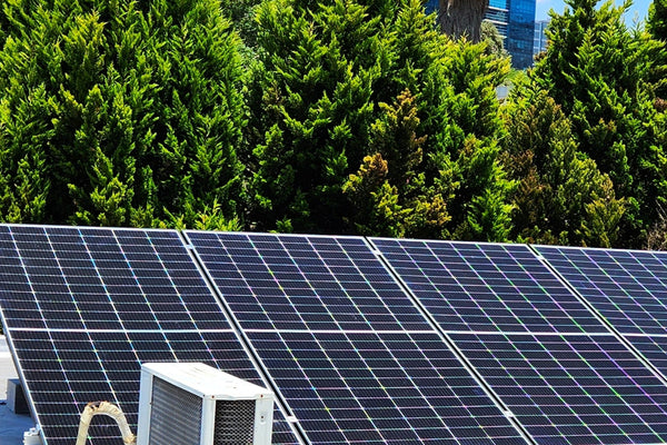 How Are Solar Panels Installed on Commercial Buildings? (Full Breakdown)