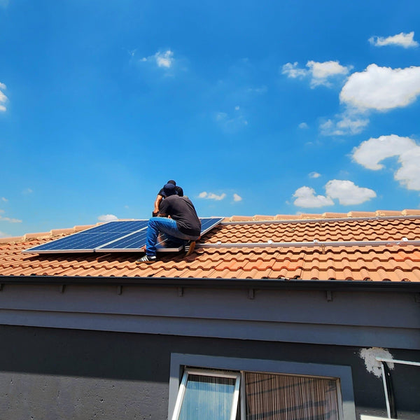 How Do Solar Panels Work on a House? A Simple Guide for Homeowners