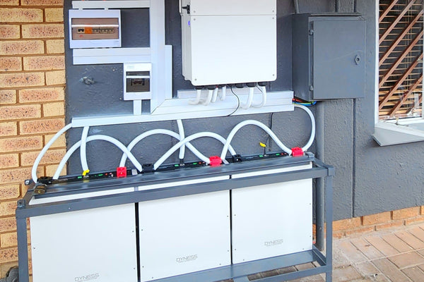Is It Better to Have More Solar Panels or a Bigger Battery?
