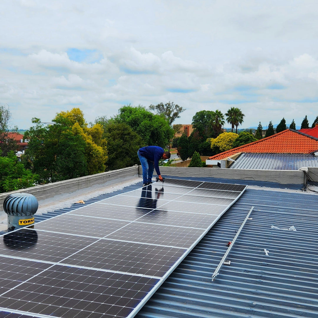 Do Solar Panels Work on Cloudy Days in South Africa? Performance Explained