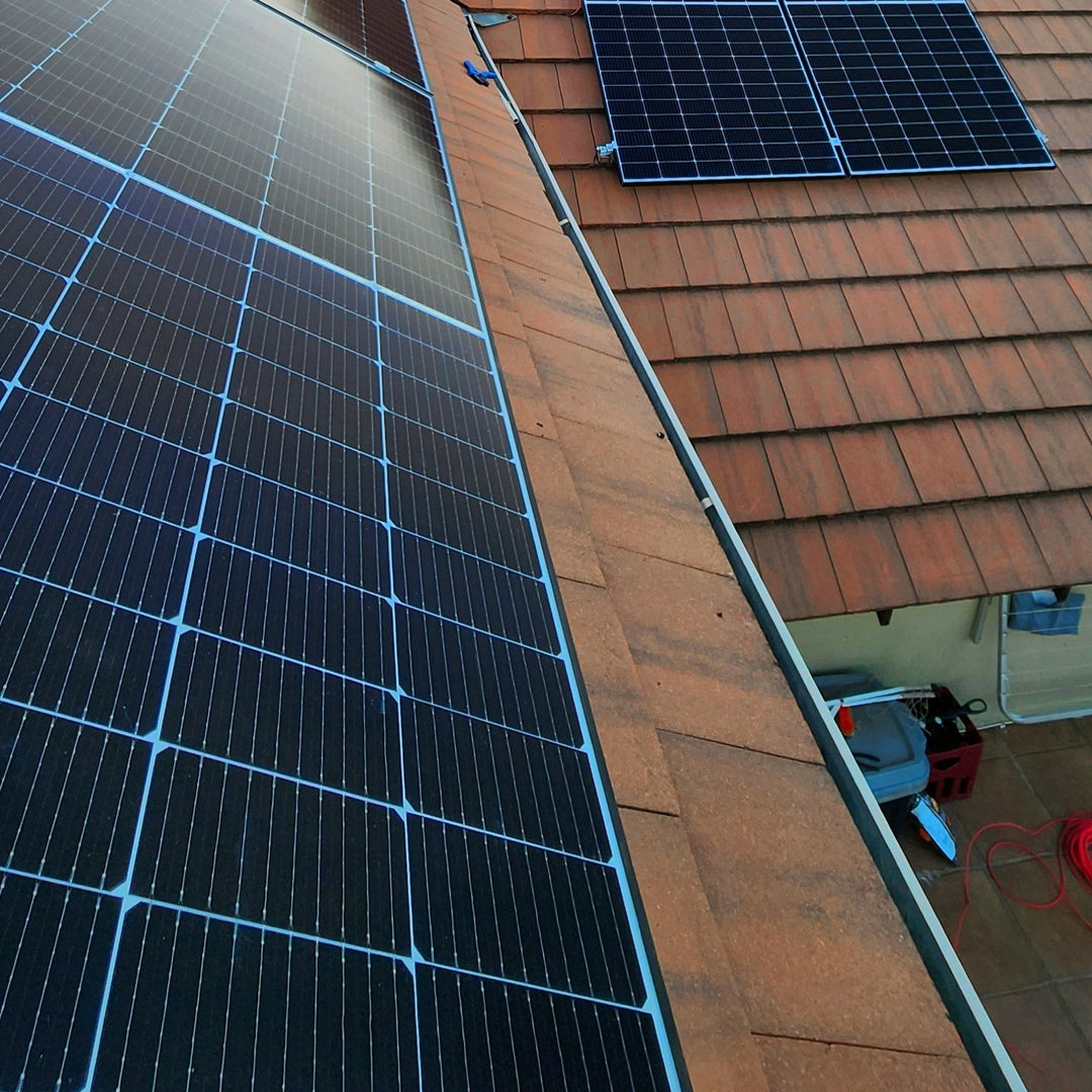 How Long Do Residential Solar Panels Last? What Happens After 20–25 Years?